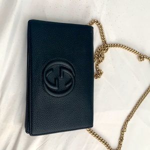 Gucci chain wallet purse